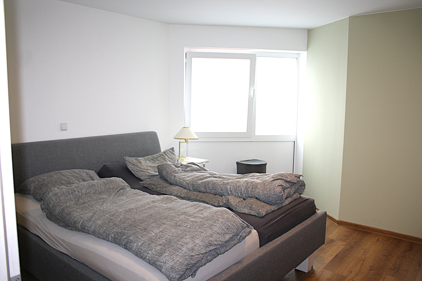 Großzügiges Wohnhaus mit Wintergarten, Poolhaus und vielseitigen Nutzungsmöglichkeiten